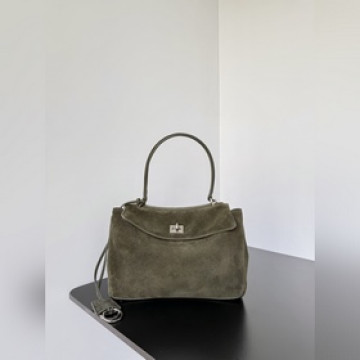 Balenciaga Rodeo 好不容易搶到的Rodeo！！！柔軟的大廓形包包