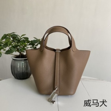 Picotin 菜籃子 威馬犬銀扣18cm，進口TC小牛皮，純手縫蜜蠟線，全鋼亮