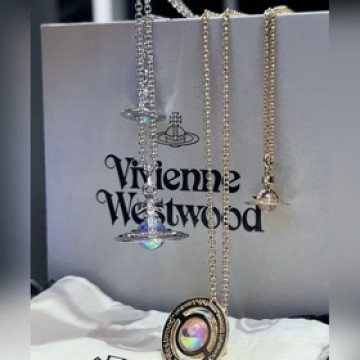 西太後 Westwood 立體土星 鎖骨項鍊英時國裝設計師，時的裝朋克之母！時