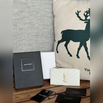 YSL卡包 SAINT LAURENT球紋牛皮卡包！史上最好看的卡包之一；非常