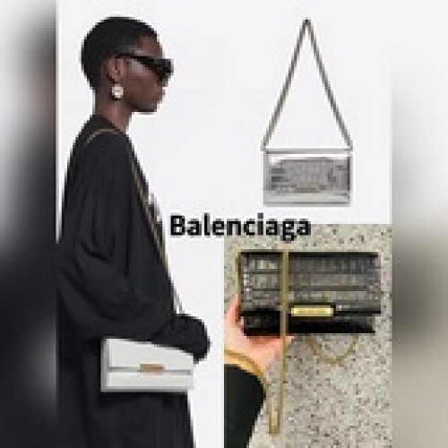 Balenciag trilet風琴鍊條包推出的鳄魚紋三合一系列，背帶和鍊條有