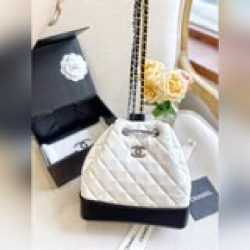 禮盒包裝香奈兒CHANEL Gabrielle流浪雙肩包經典一直很喜歡流浪包C