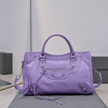 2026Balenciaga款機車包經典系列重現，時尚潮流，比舊版更簡潔大方，輕