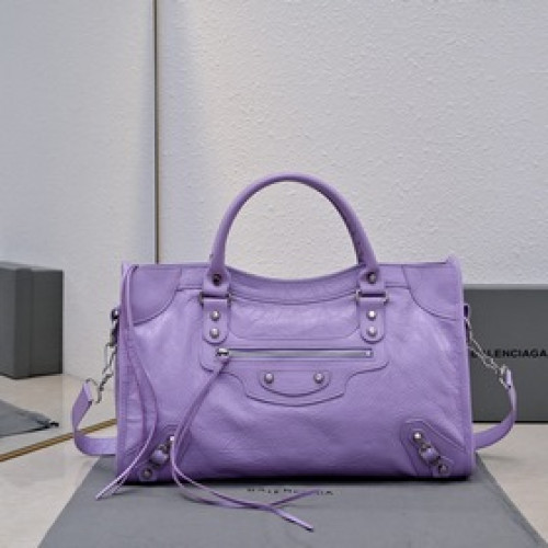 2026Balenciaga款機車包經典系列重現，時尚潮流，比舊版更簡潔大方，輕