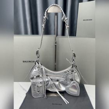 升級版本大號balenciaga Le Cagole 半月牙腋下包/斜挎包