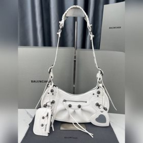 升級版本大號balenciaga Le Cagole 半月牙腋下包/斜挎包