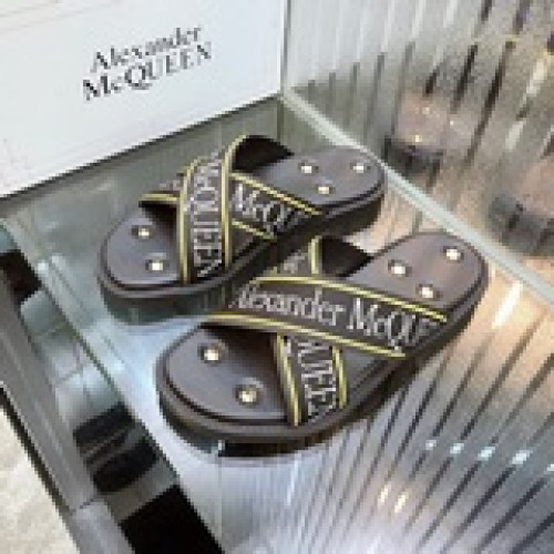 Alexander McQueen  麥昆 進口高質感牛皮 原版舒适材料 專櫃1