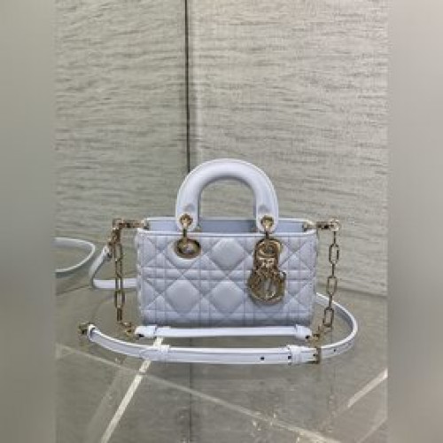 迷你冰川藍現貨 D-Joy bag羊皮2026款時尚果然就是輪回，回歸了一把中古