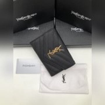 sain*t lauren*t魚子醬皮錢包，采用聯結金屬y*sl标志及提花凸紋縫