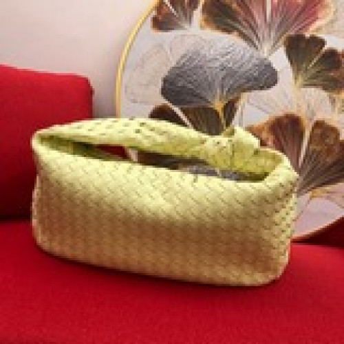原版皮bottega veneta#最新設計編織打結tote包還保留了bv一直原