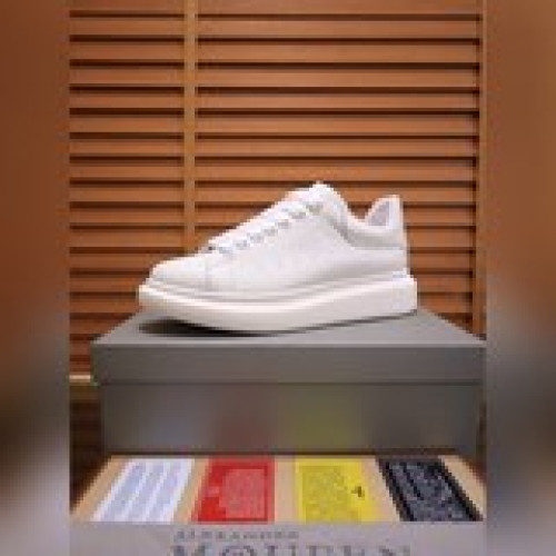 情侶款(高版本)【McQueen·麥昆】2020炫麗全球，麥昆官方重金打造，完美