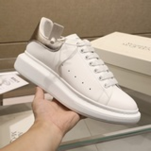 情侶款(高版本)【McQueen·麥昆】2020炫麗全球，麥昆官方重金打造，完美