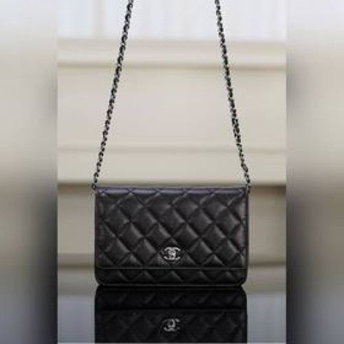 頂級進口原廠皮 所見即所得！  Chanel 24k woc發财包(紐扣版)黑