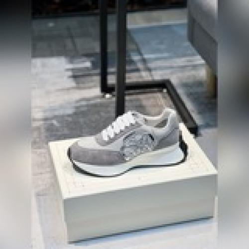 Alexander McQUEEN正品爆拆 1：1頂級麥昆原版皮料白色進口絲綢皮