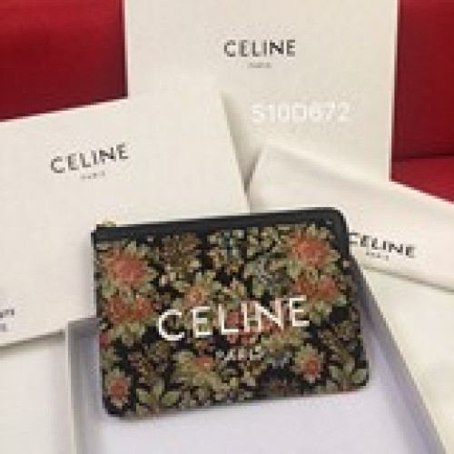 小號CELINE TRIOMPHE手包 Vintage手拿包 簡約風格時尚搭配 博主穿搭分享  簡約復古風