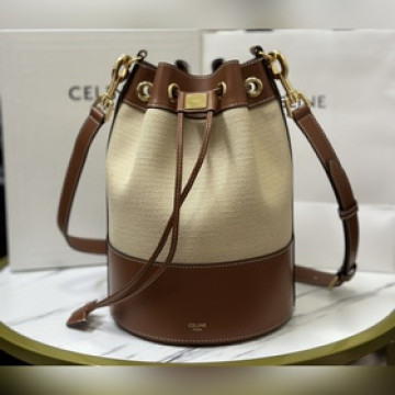 正品級新品上線喜歡水桶包者的福音來啦～ Celine 23 早秋新款這款包