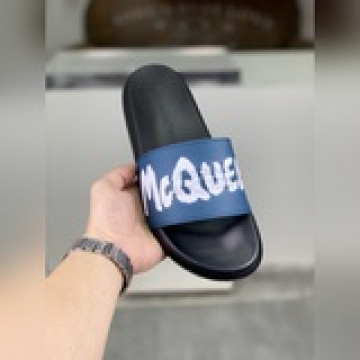 麥昆.MQ新款情侶款拖鞋出貨了原版私模大底，輕而防滑！上腳時尚.百搭，碼數：35