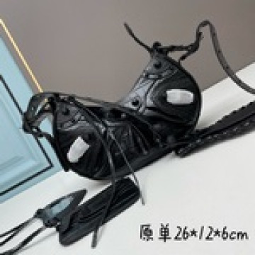 【原單小號】爆裂文銀色Balenciag Le Cagole半月牙腋下包斜挎包