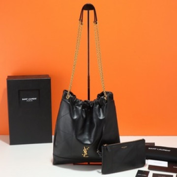 新品上市【特級原廠皮】（獨家背景）POCHON_新款超好看可以背的“垃圾袋”全