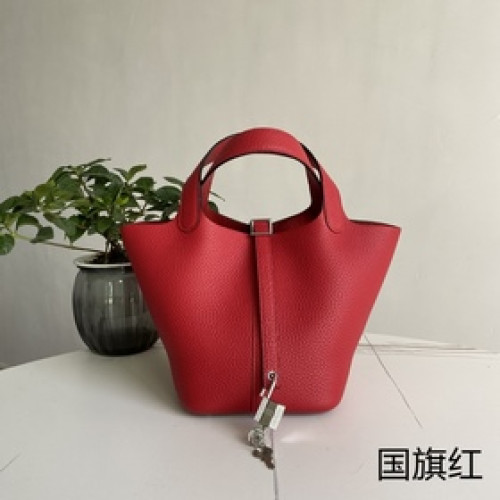 Picotin 菜籃子 國旗紅銀扣18cm，進口TC小牛皮，純手縫蜜蠟線，全鋼亮