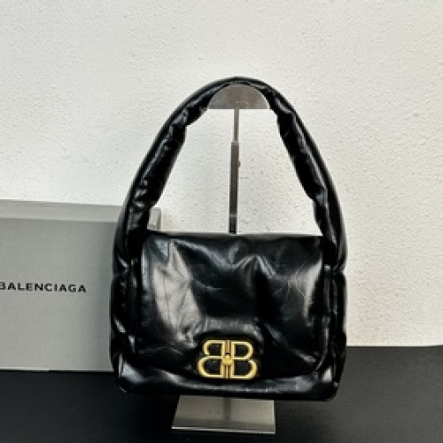 Balenciag 2025春夏 新品 monaco 新品來襲 油蠟牛皮 非常有