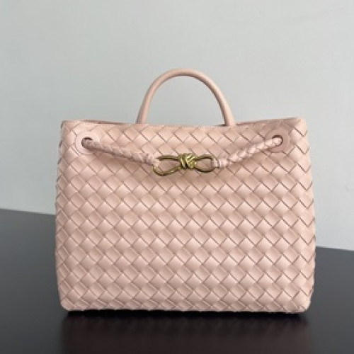 女款_#Bottega Veneta 2025春夏新款Andiamo手袋 衆多明星同款
