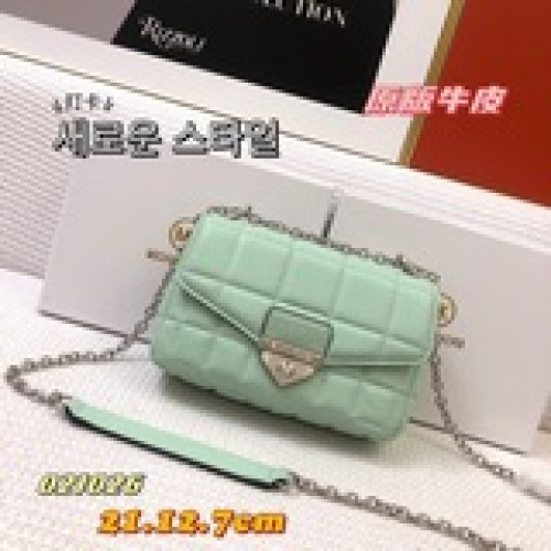 【原版皮高品質】配盒子mk新款，牛皮搭配更上檔次！小巧可愛  鮮豔顔色夏天色不二
