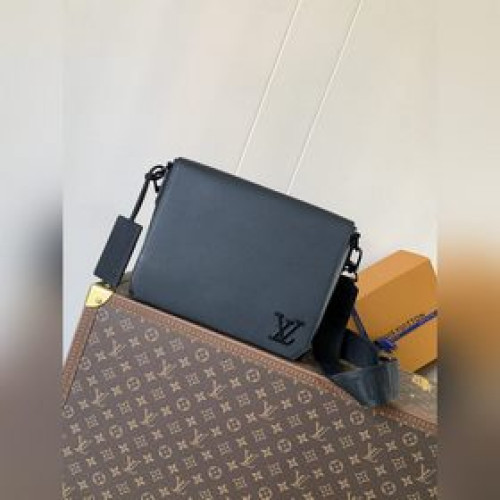 M57080黑色 M21363藍色 22505瀝青灰 23709藏青色 頂級原單
