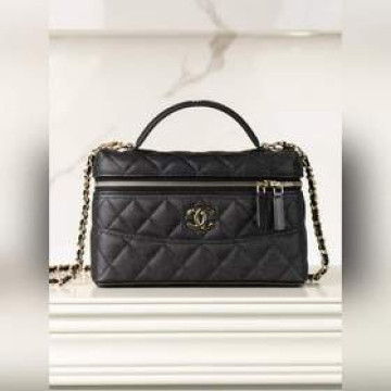頂級進口原廠皮 所見即所得！  Chanel 25c 手柄盒子包 荔枝牛 黑金