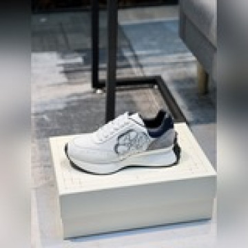 Alexander McQUEEN正品爆拆 1：1頂級麥昆原版皮料白色進口絲綢皮