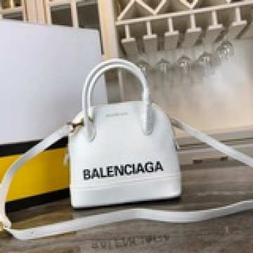 Balenciaga巴黎@家 新款貝殼包出貨啦2023秋冬火爆款-日常搭配休閑風