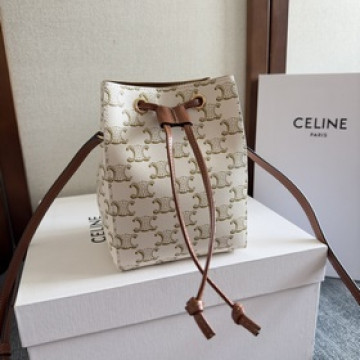 新品出貨 CE新款燒麥包 CE 24新款的燒賣包，小小的體積大大的容量，經典老