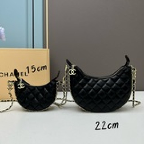 配盒子chanel 23p 月牙包香香 23p系列真的戳中心巴！這隻 cha