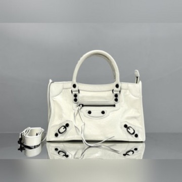 Balenciaga city 小號白色，黑扣 經典機車包 巴黎世家最具标志性手