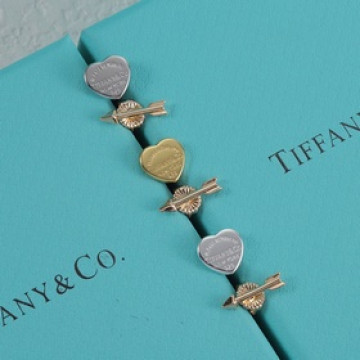 Tiffany 蒂芙尼耳釘