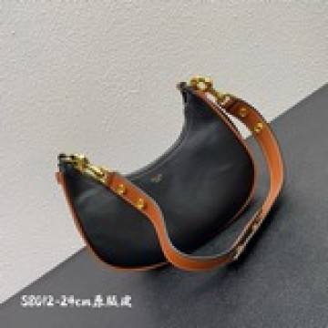 原版皮 賽林ava strap 中號光滑牛皮革手袋。 尺寸：24 x 13 x