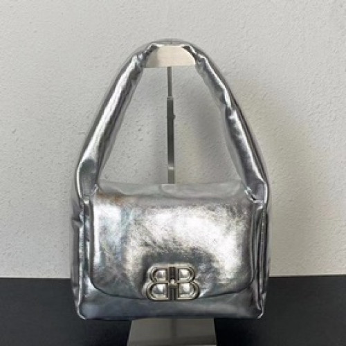 Balenciag 2025春夏 新品 monaco 新品來襲 油蠟牛皮 非常有