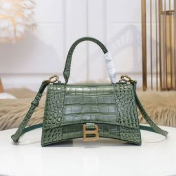 大號沙漏包鳄魚 紋系列 Balenciaga 巴黎世家全新推出了帥爆的Hourg