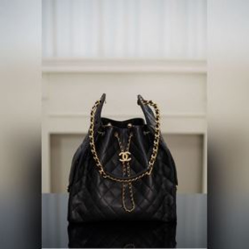 頂級進口原廠皮 所見即所得！  Chanel 25s hobo bag 抽繩水