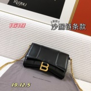 2023ss新出的沙漏鍊條包頭層牛皮全鋼B字扣五金，字體清晰，非市場通貨沙漏也有