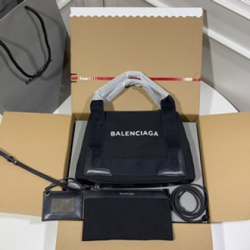 【巴黎世家】  實物實拍 黑色一行字母BALENCIAGA 17春夏新款 NAV