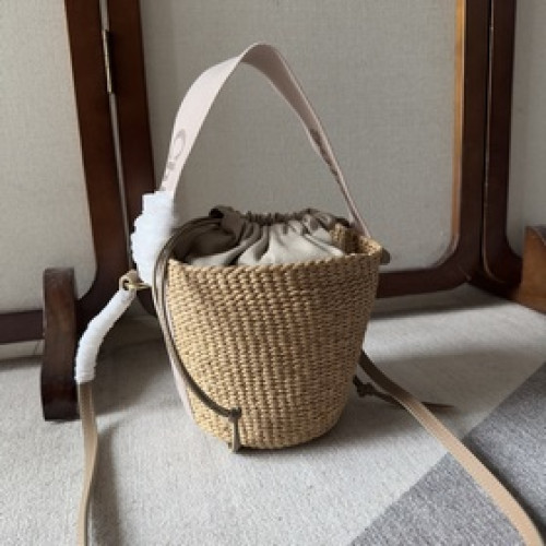 Chloe全新藤編包 Small Woody Basket菜籃子水桶包火爆上市！