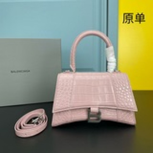 Balen~~~ga爆款/平紋白色沙漏包來啦！半月彎弧線.獨特的外形.美美哒無法