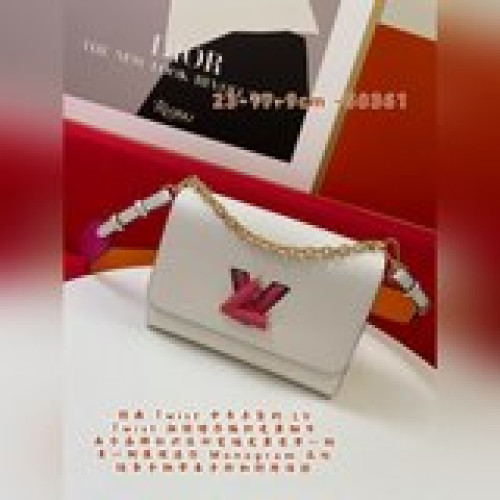 新款50361# 路易威登為經典 Twist 中號手袋的 LV Twist 扭鎖