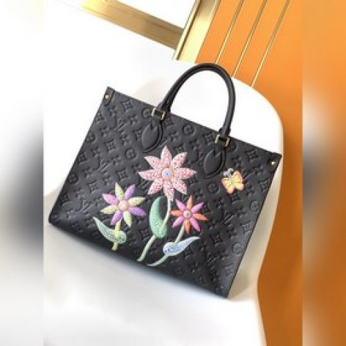 M46416黑色花朵 ，新款，全皮四方包媽咪袋系列 On the go MM 手