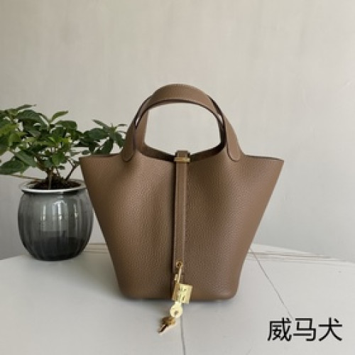 Picotin 菜籃子 威馬犬金扣18cm，進口TC小牛皮，純手縫蜜蠟線，全鋼鍍