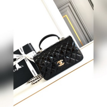 高端品質《出口産品》   全鋼五金(進口羊 漆皮)CHANEL24 K早春新款C