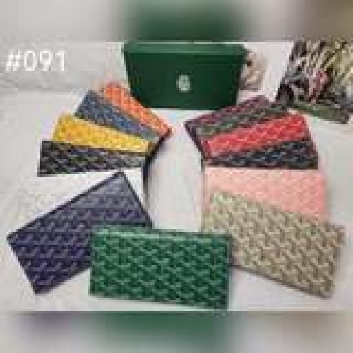goyard   091    日常搭配必備單品g0yard（戈雅）成立于185