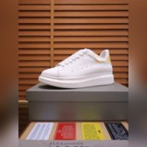 情侶款(高版本)【McQueen·麥昆】2020炫麗全球，麥昆官方重金打造，完美