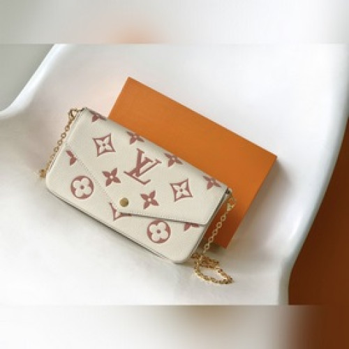 頂級原單 半鋼五金 頭層牛皮M69977灰色 M80428黑色 M82047奶